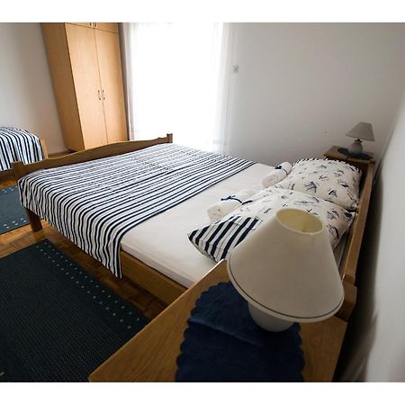 Apartments Troselj 스타리그라드 파클레니차 외부 사진